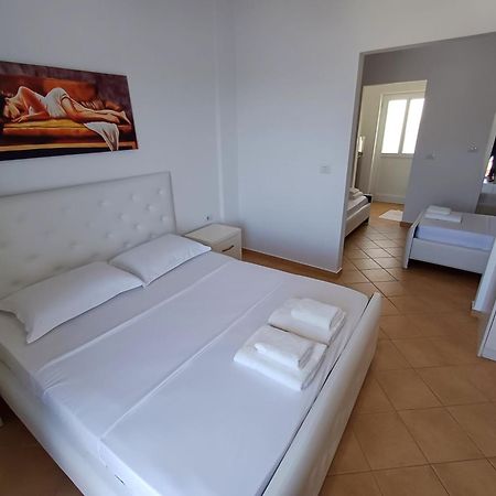 Hotel Sherifi Sarande Ngoại thất bức ảnh