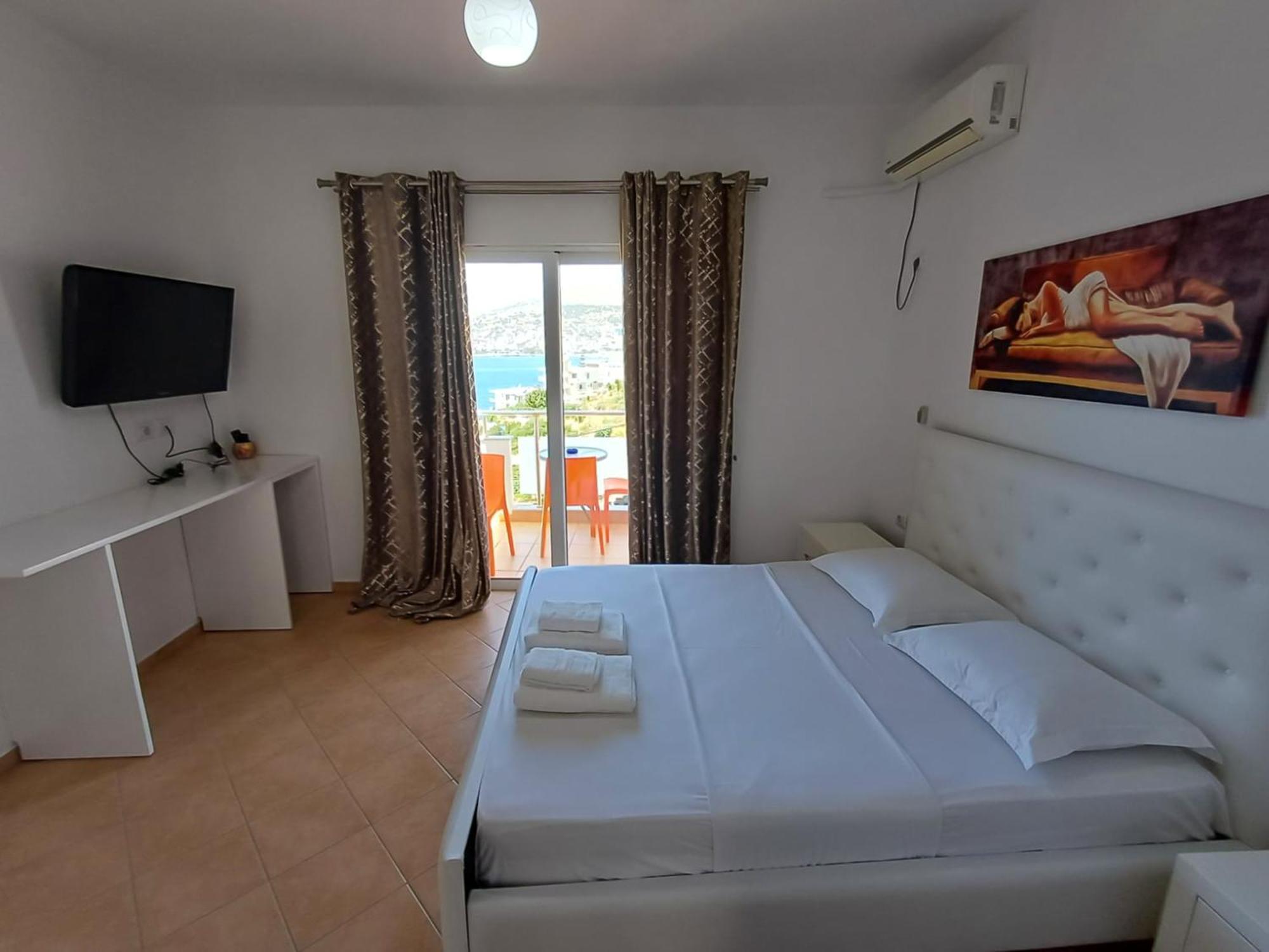 Hotel Sherifi Sarande Ngoại thất bức ảnh
