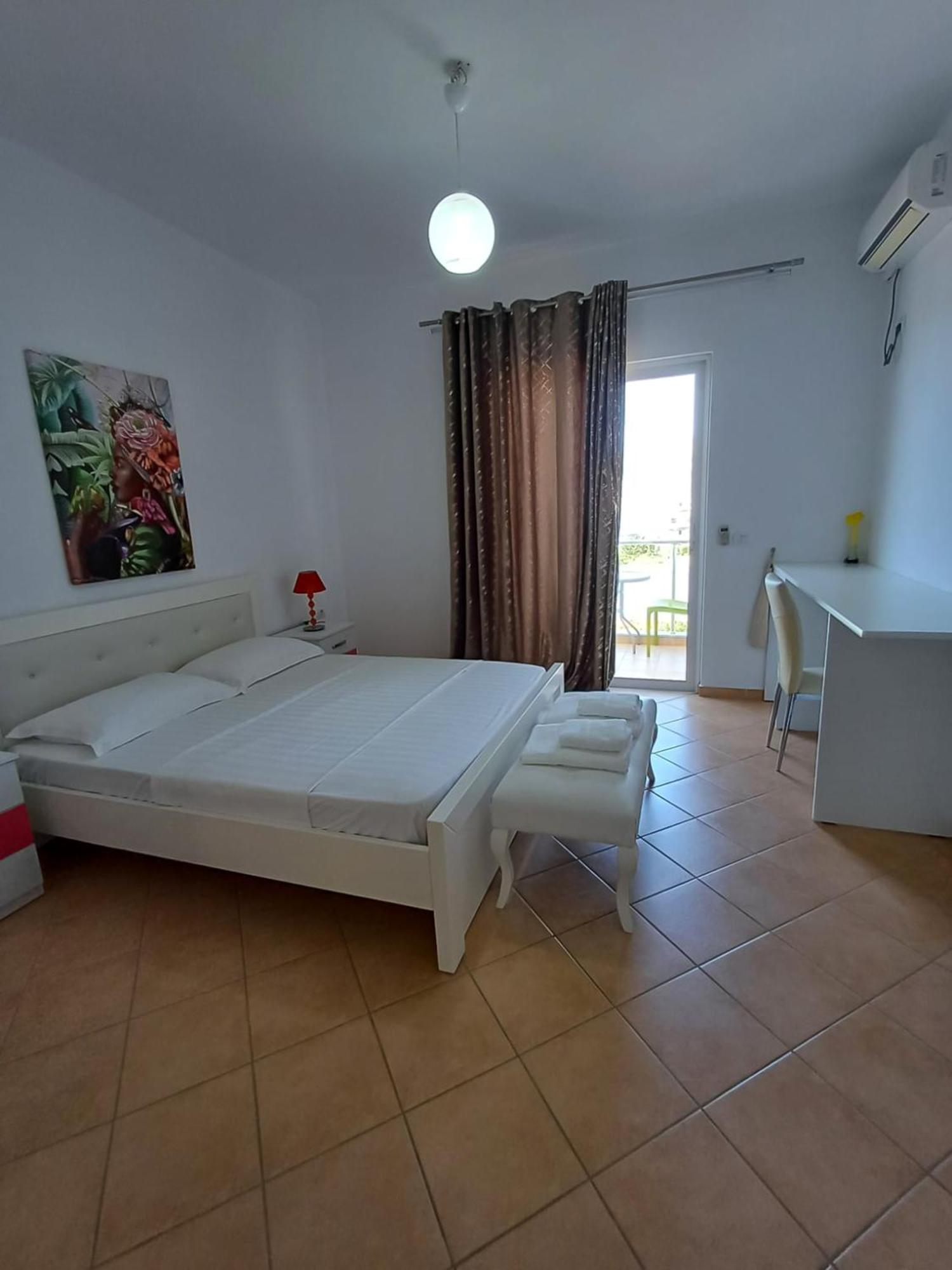Hotel Sherifi Sarande Ngoại thất bức ảnh