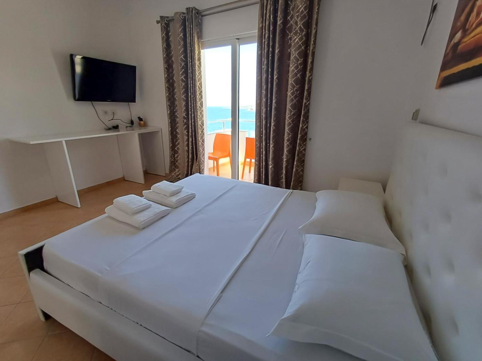 Hotel Sherifi Sarande Ngoại thất bức ảnh