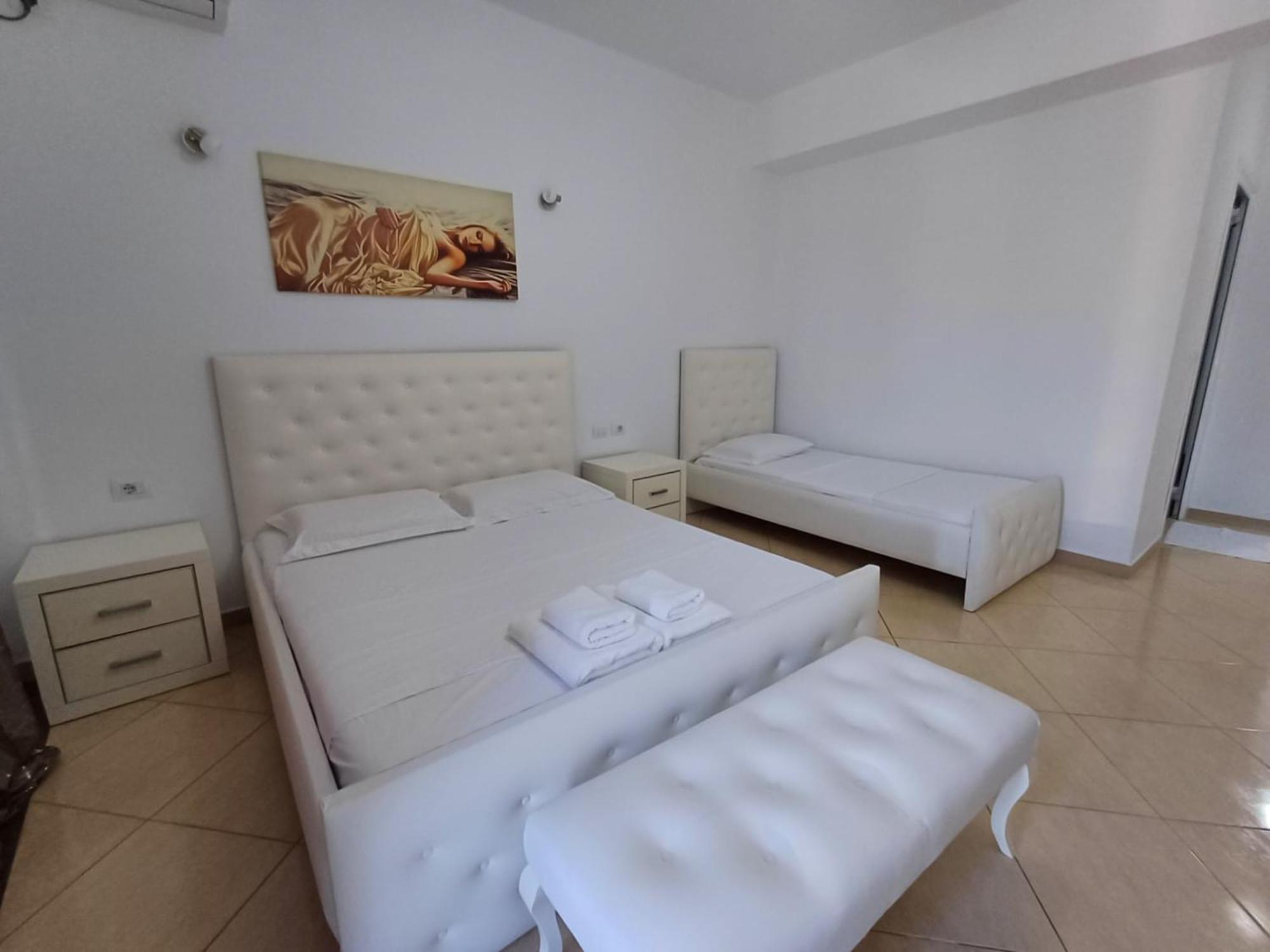 Hotel Sherifi Sarande Ngoại thất bức ảnh