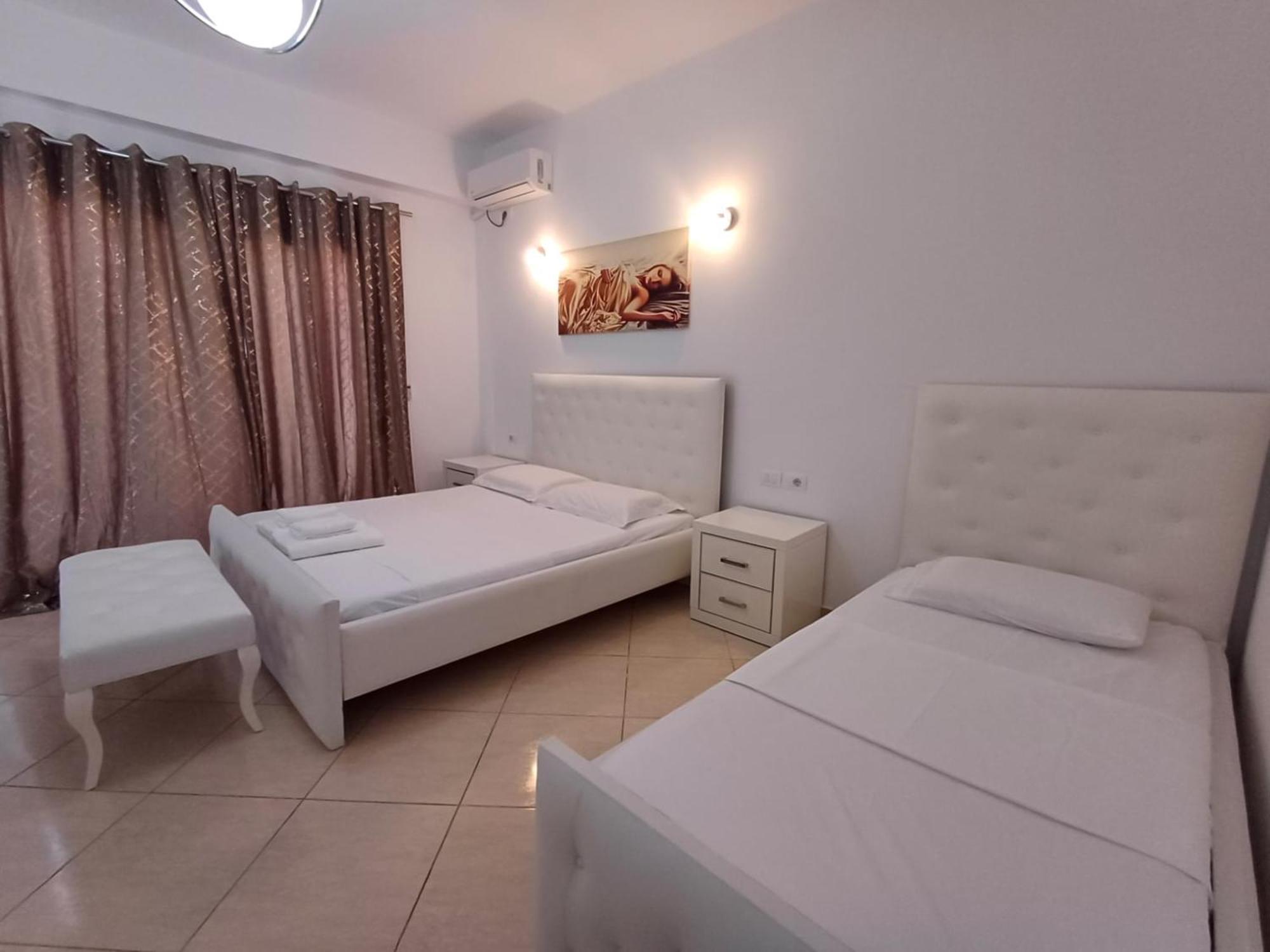 Hotel Sherifi Sarande Ngoại thất bức ảnh