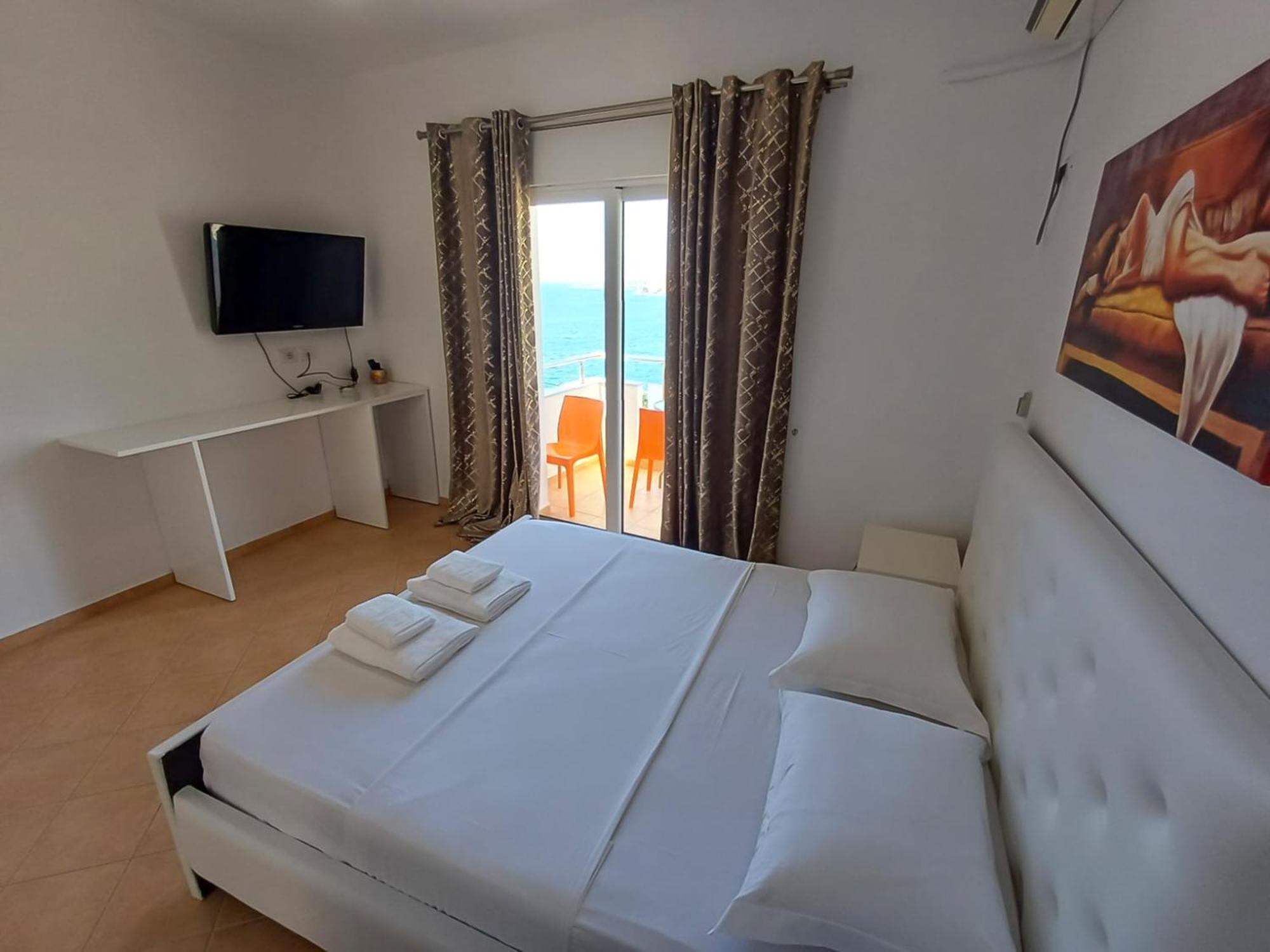 Hotel Sherifi Sarande Ngoại thất bức ảnh