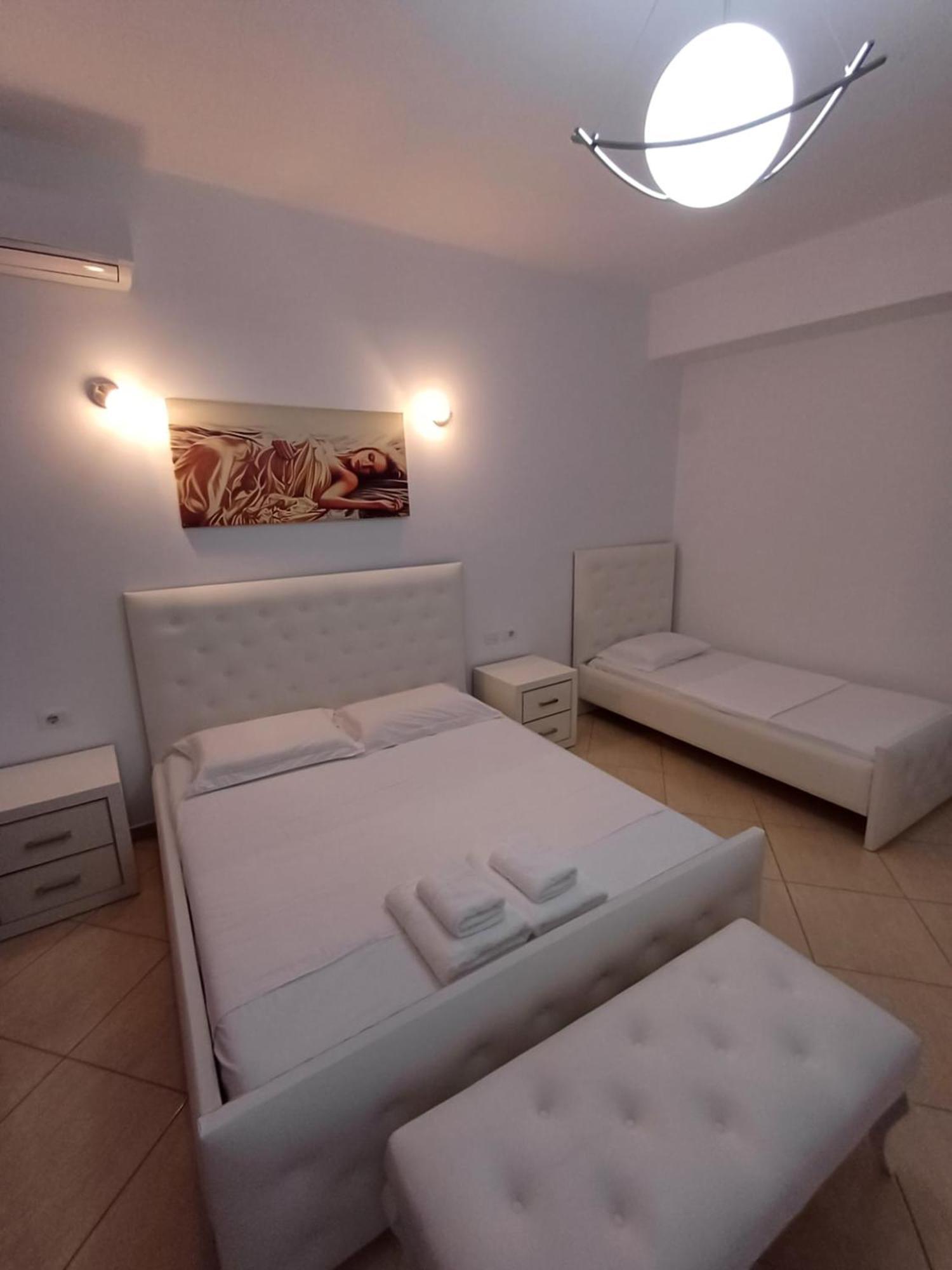 Hotel Sherifi Sarande Ngoại thất bức ảnh