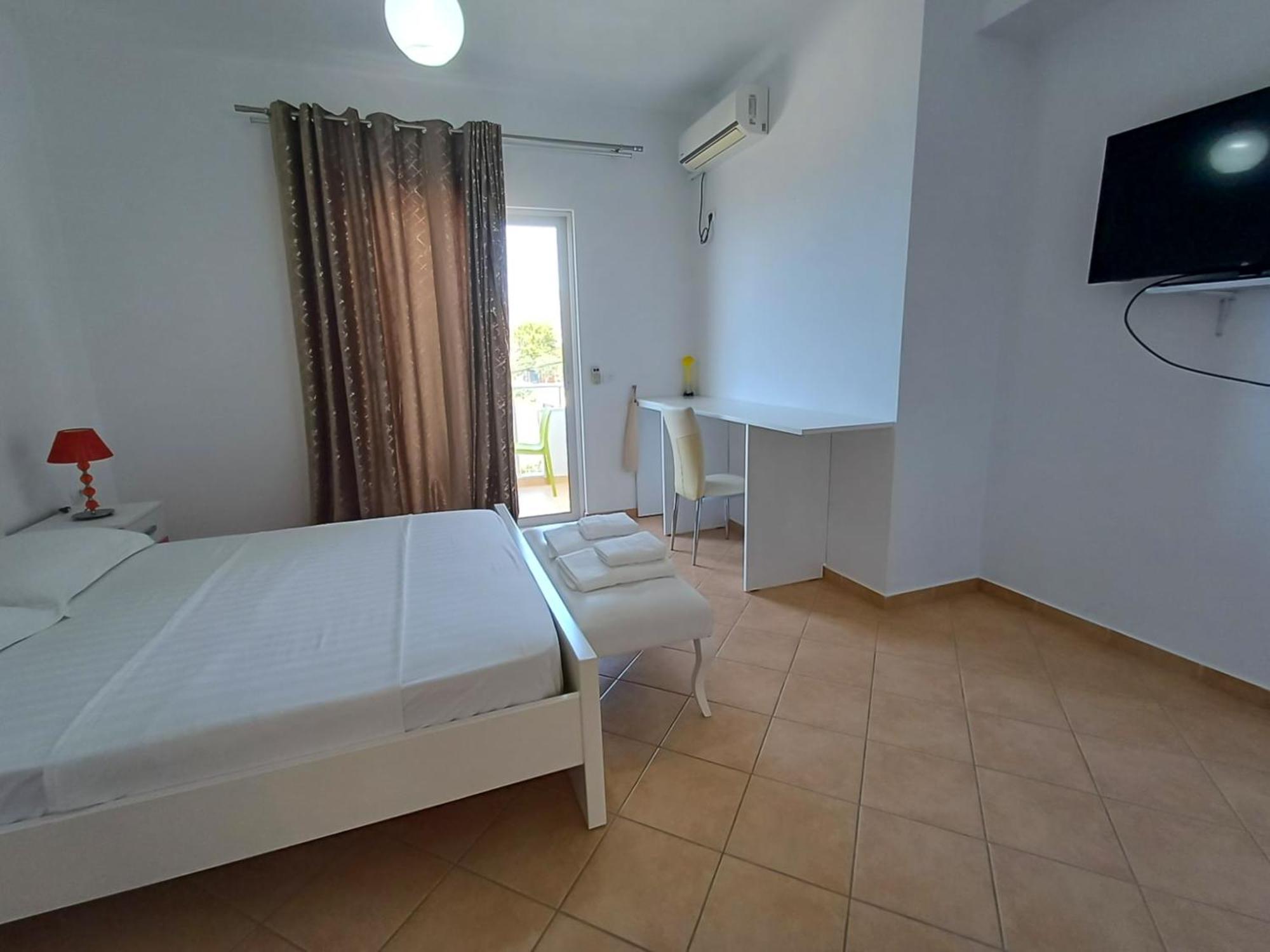 Hotel Sherifi Sarande Ngoại thất bức ảnh