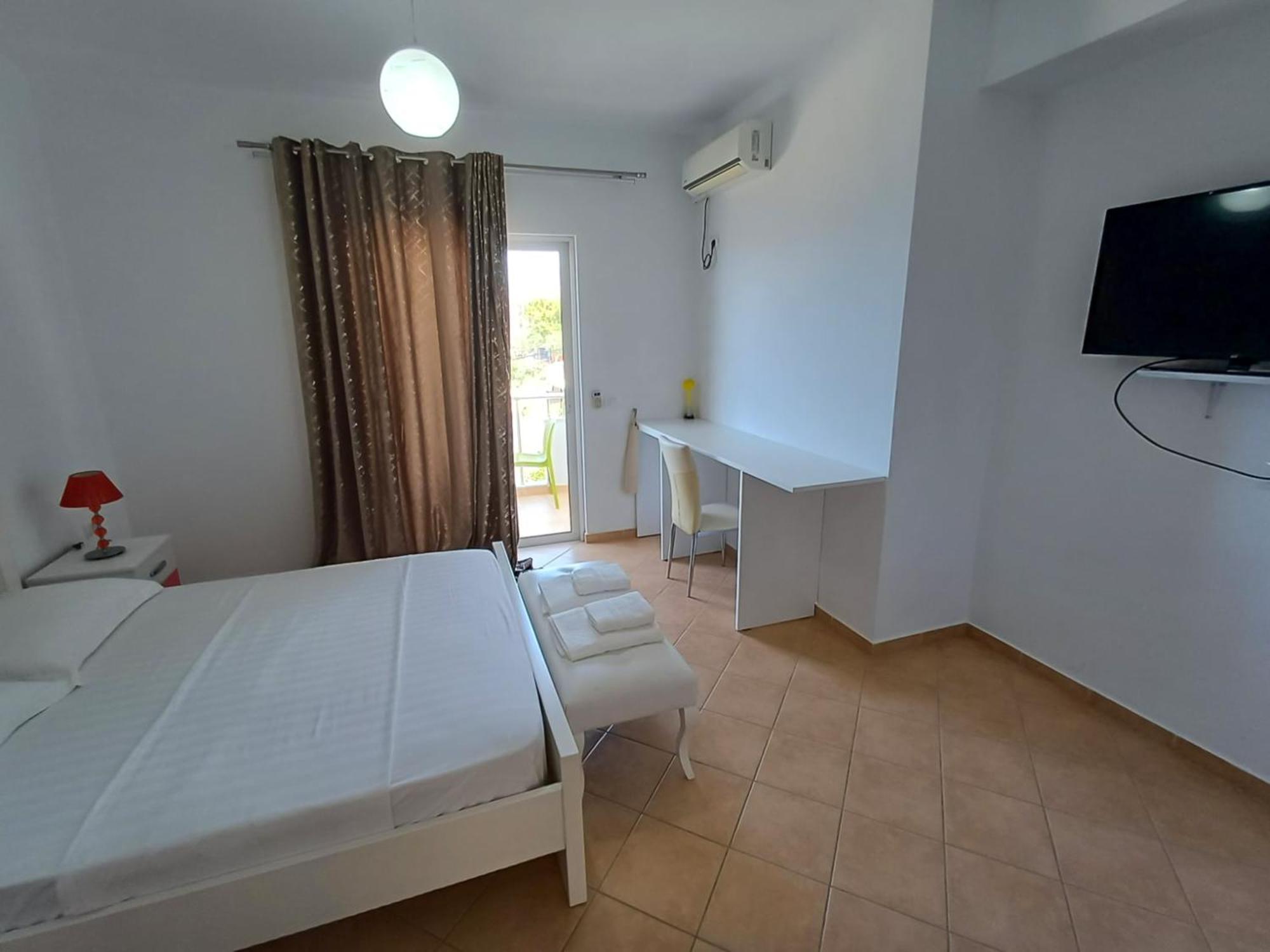 Hotel Sherifi Sarande Ngoại thất bức ảnh