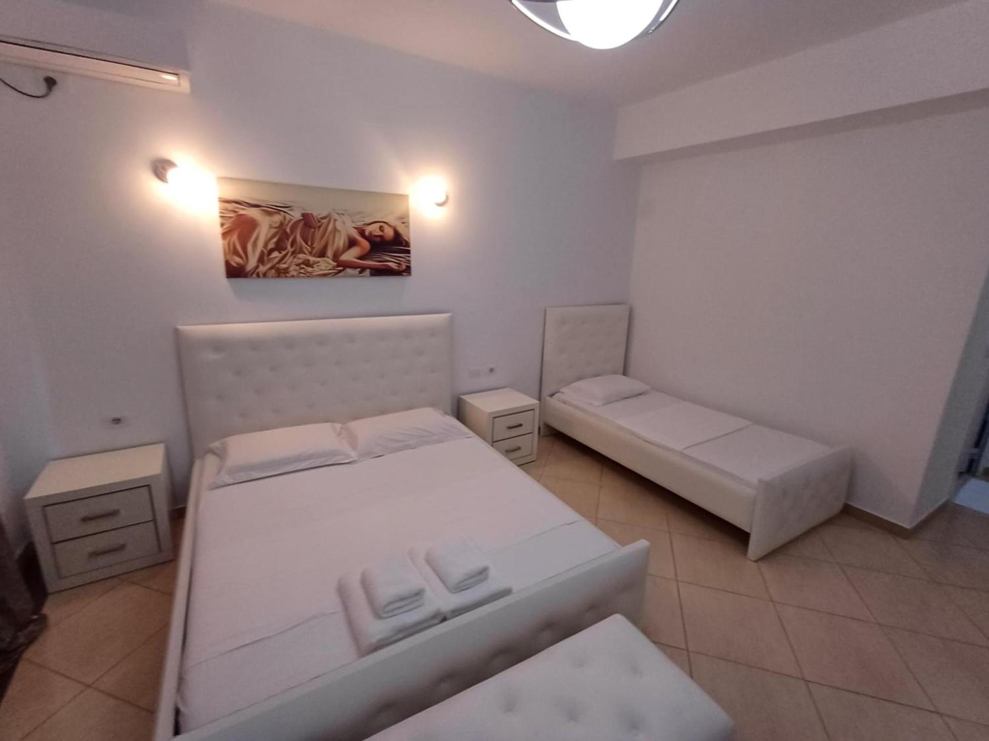 Hotel Sherifi Sarande Ngoại thất bức ảnh